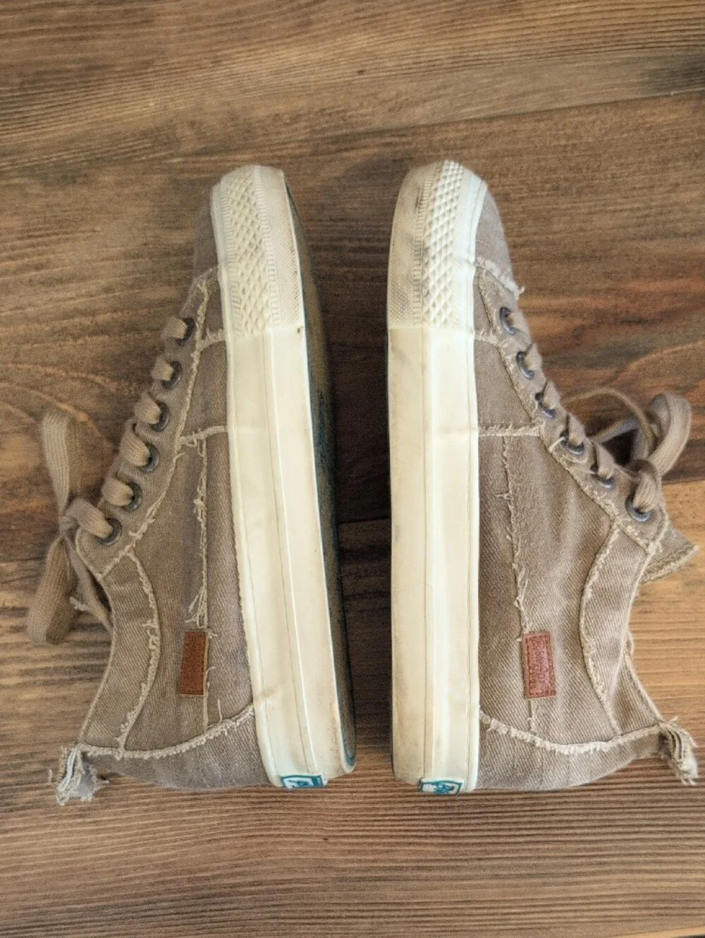 Blowfish Malibu Play Khaki Miami Lace-up Platform Mid Top Sneakers 8      581A